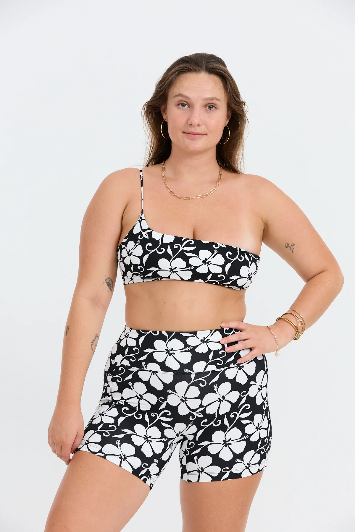 One Shoulder Sports Bra - Pupukea Black - Image 6
