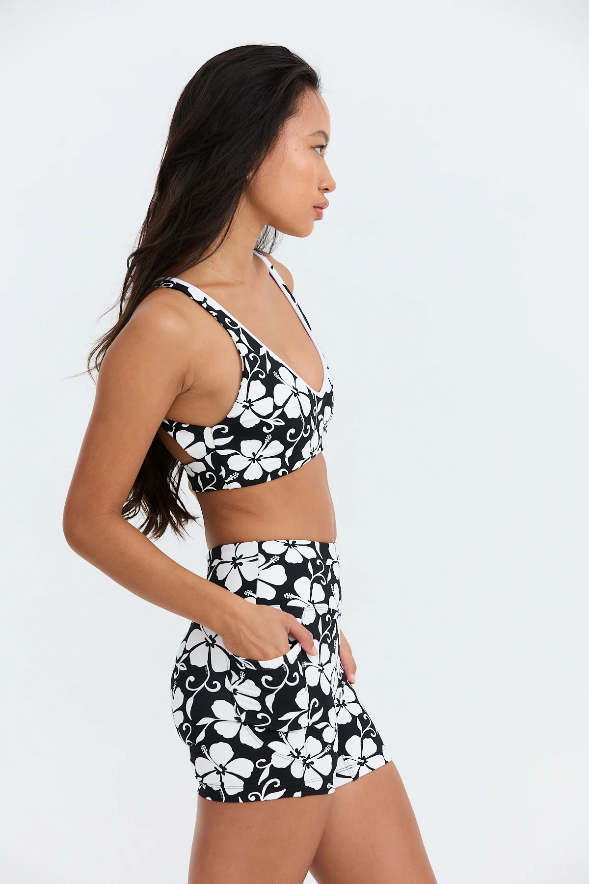 Sophia Sports Bra - Pupukea Black - Image 3