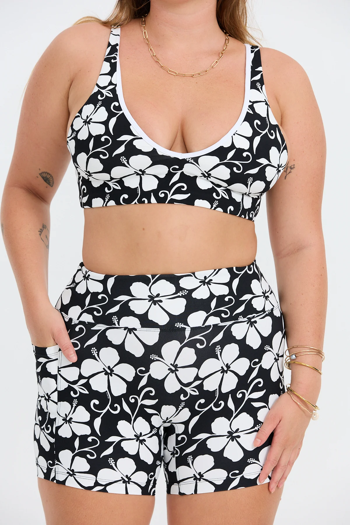 Sophia Sports Bra - Pupukea Black - Image 9