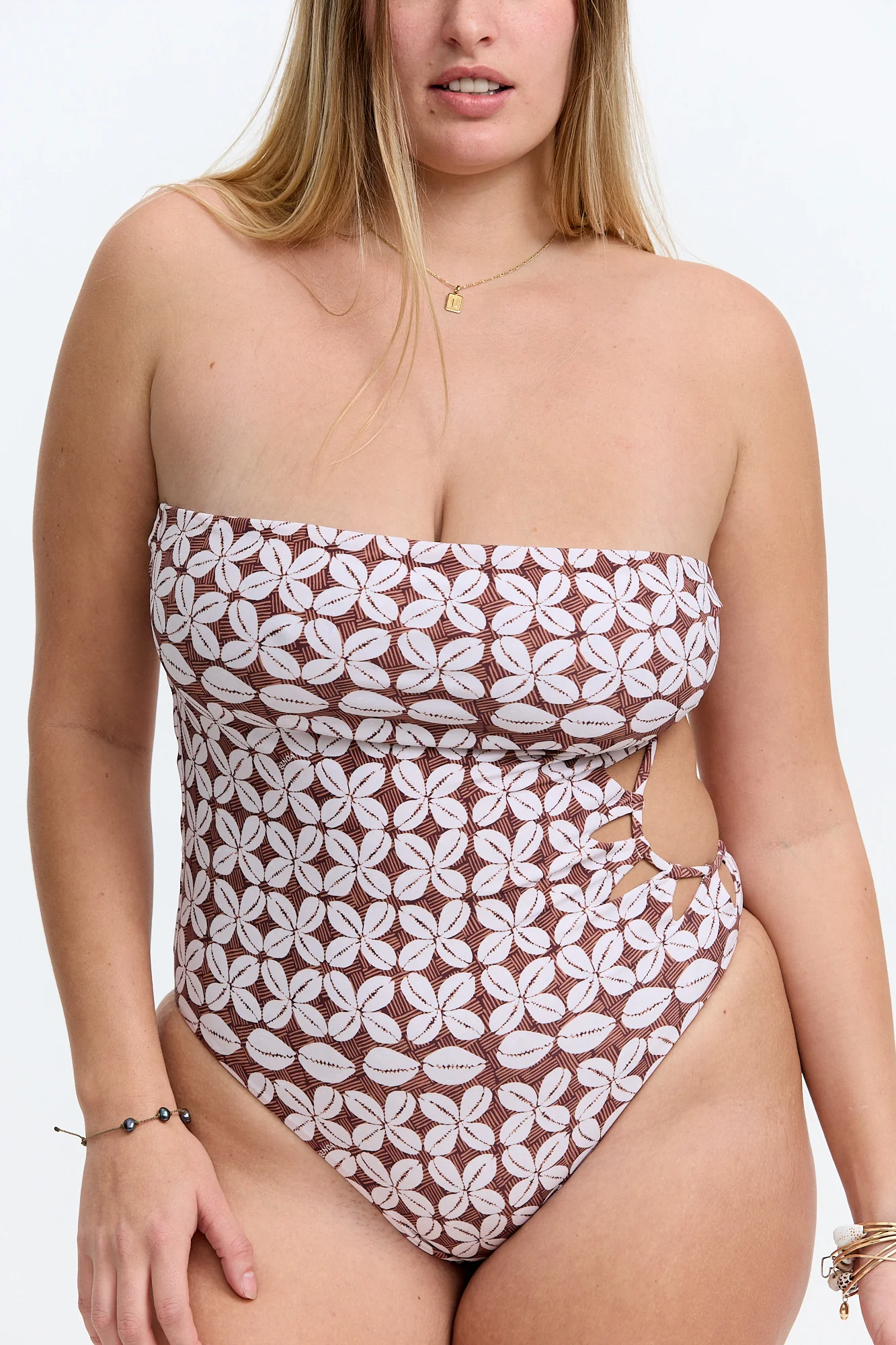 Sunny One Piece - Cowrie Basket - Image 9